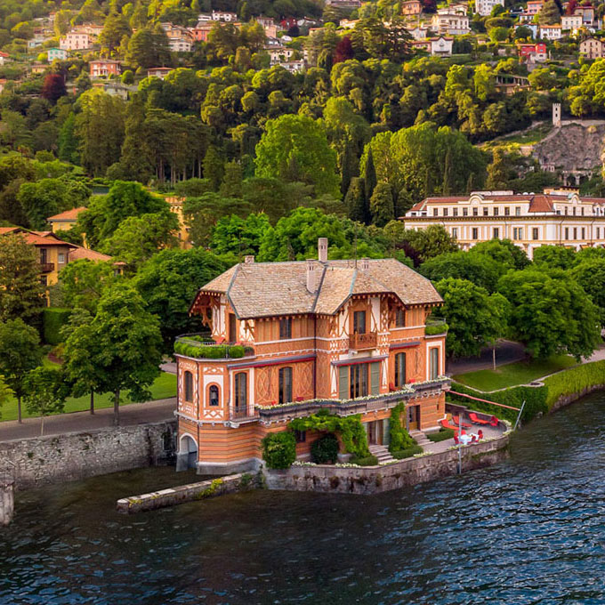 lake como boat tour